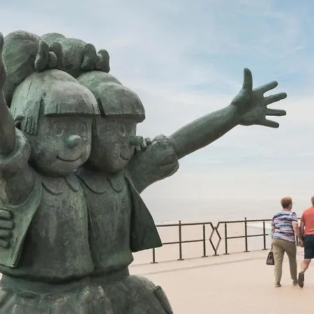 Cosy With Sleeping Area And Sea View Lägenhet