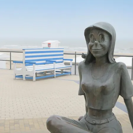 Cosy With Sleeping Area And Sea View Lägenhet *