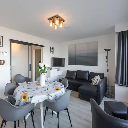 Cosy With Sleeping Area And Sea View * Middelkerke